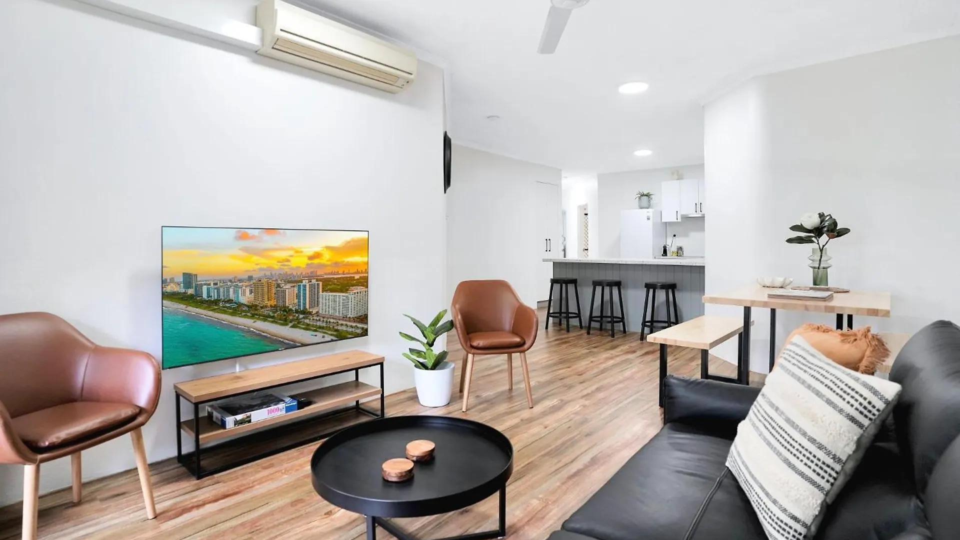 Apartamento Living On Lake Cairns